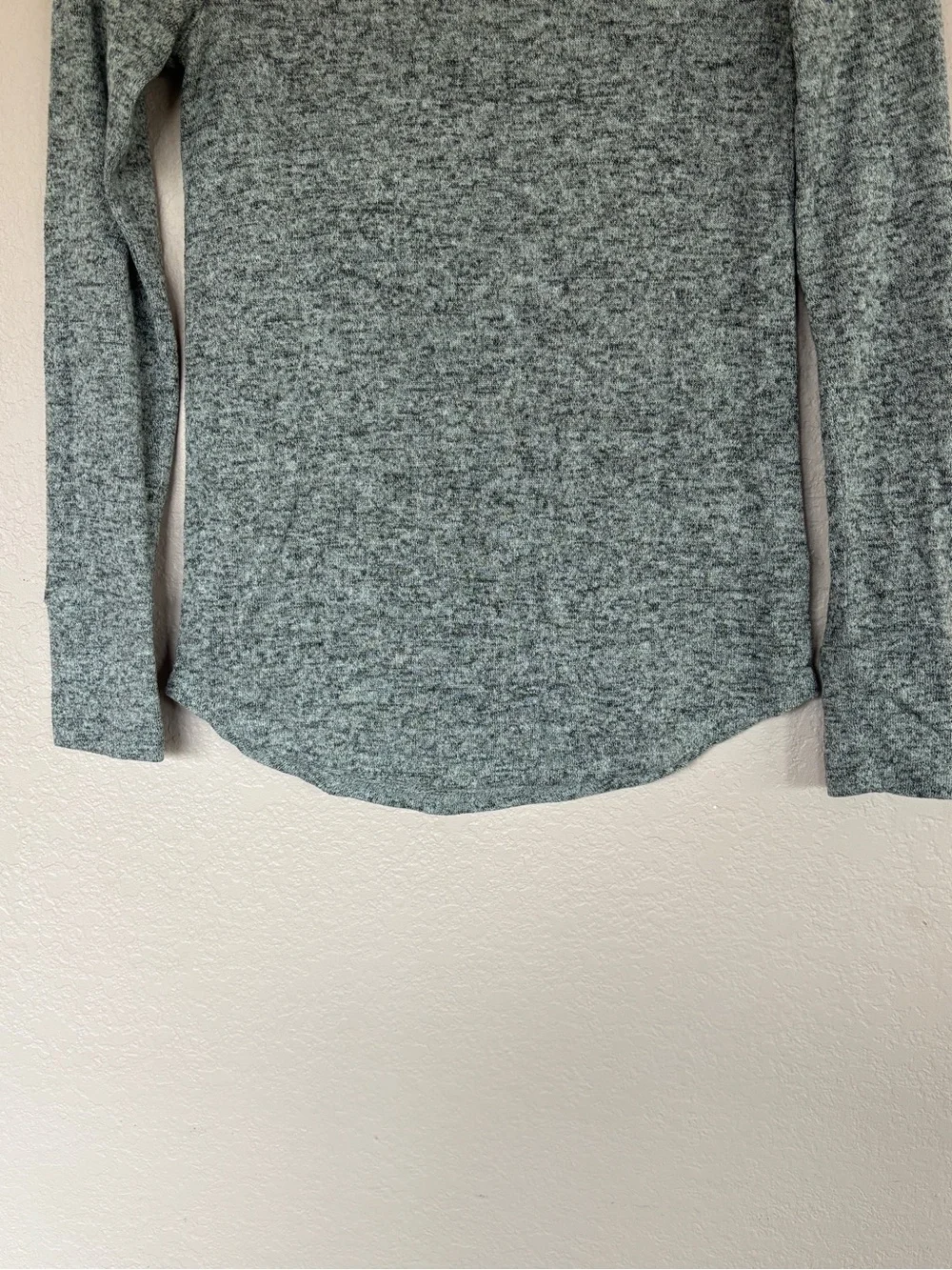 Justice Gray Marled Long Sleeve Crewneck Top size 10